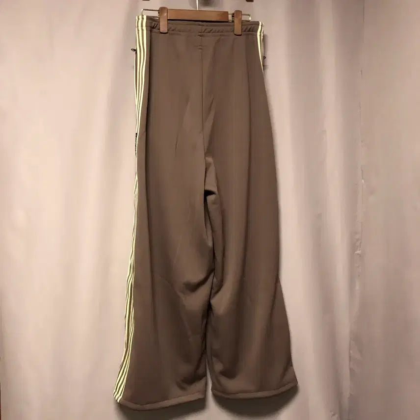 [BUNJANG] Kapital Stuntman Super Baggy Track Pants / 캐피탈 스턴트맨 슈퍼배기 트랙팬츠