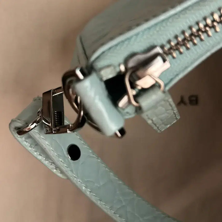 [BUNJANG] BY FAR Rachel Crocodile Embossed Leather Shoulder Bag / (정품) BY FAR 레이첼 크로커다일 숄더백 민트