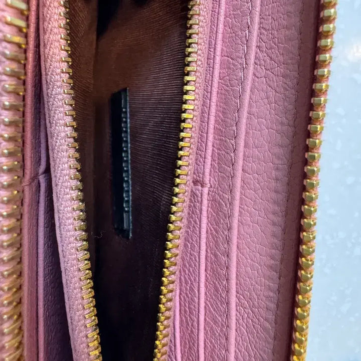 [BUNJANG] Miu Miu Long Wallet / 미우미우 장지갑