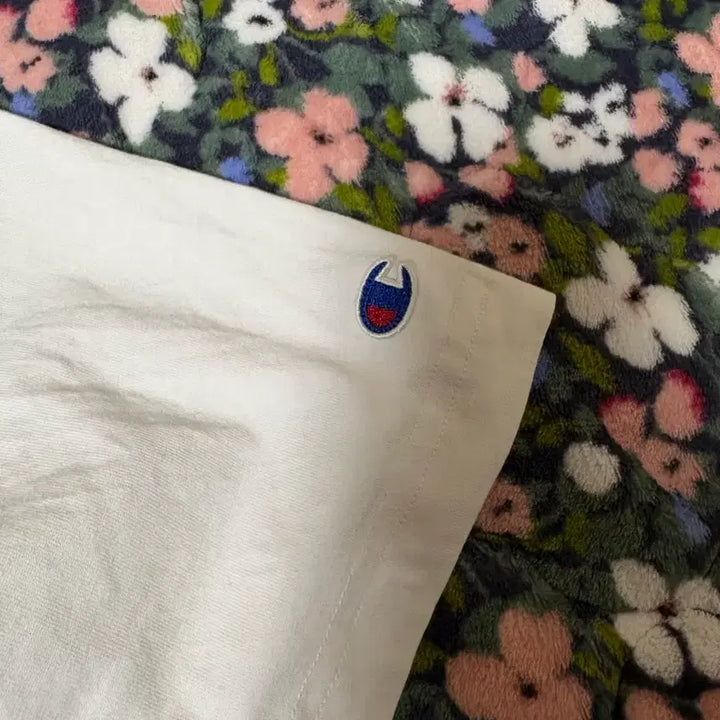 [BUNJANG] Palace x Champion Seoul Short Sleeve T-Shirt White / 팔라스 x 챔피온 서울 반팔 화이트