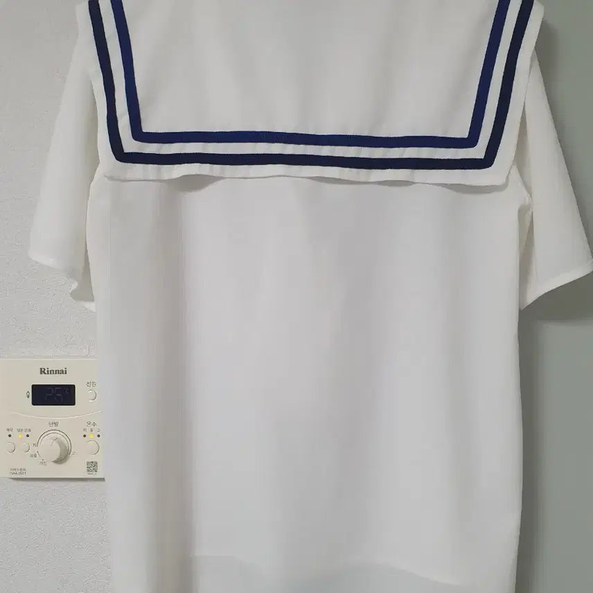 [BUNJANG] Lucky Chouette Sailor Collar Blouse / 럭키슈에뜨 블라우스