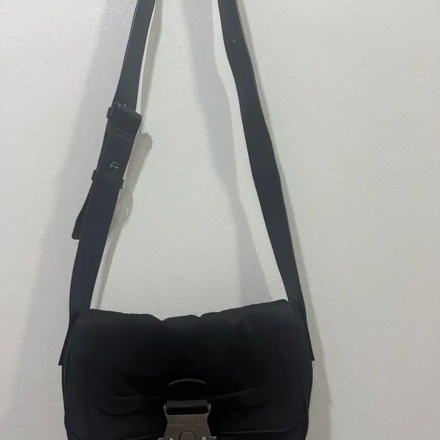 [SOLD OUT] 마뗑킴 블랙 미니 숄더백