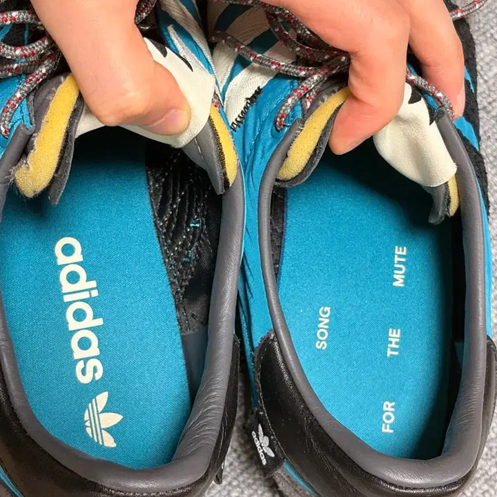 [SOLD OUT] 아디다스 송포더뮤트 컨트리 OG 틸 블랙 265