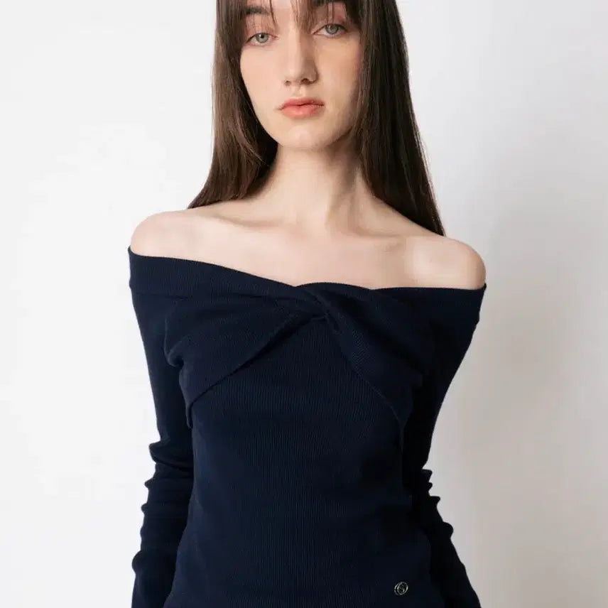 [BUNJANG] Comb Studio Co Off Shoulder Jersey Top Navy / comb studio 콤스튜디오 오프숄더 져지 탑