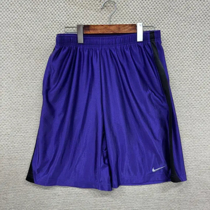 [BUNJANG] Nike Dri-FIT Embroidered Logo Shorts XL / 나이키 드라이핏 자수로고 츄리닝 반바지 XL A09156
