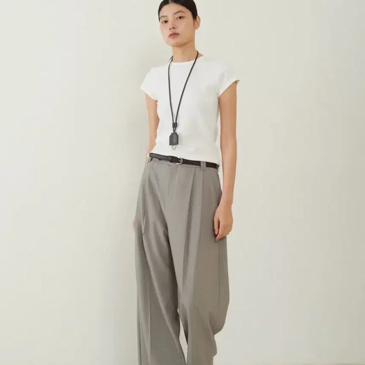 [BUNJANG] Fromwhere Classic Double-Pleated Slacks / 프롬웨얼 Classic Double-Pleated Slacks 슬랙스