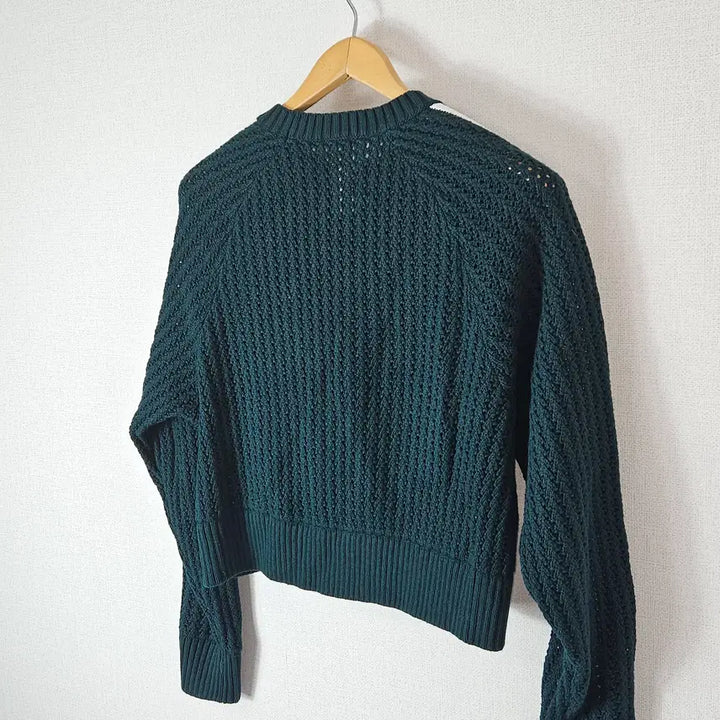 [SOLD OUT] 아디다스 신형 크롭 아디컬러 니티드 크루 니트 케이블 L (거의 새상품)