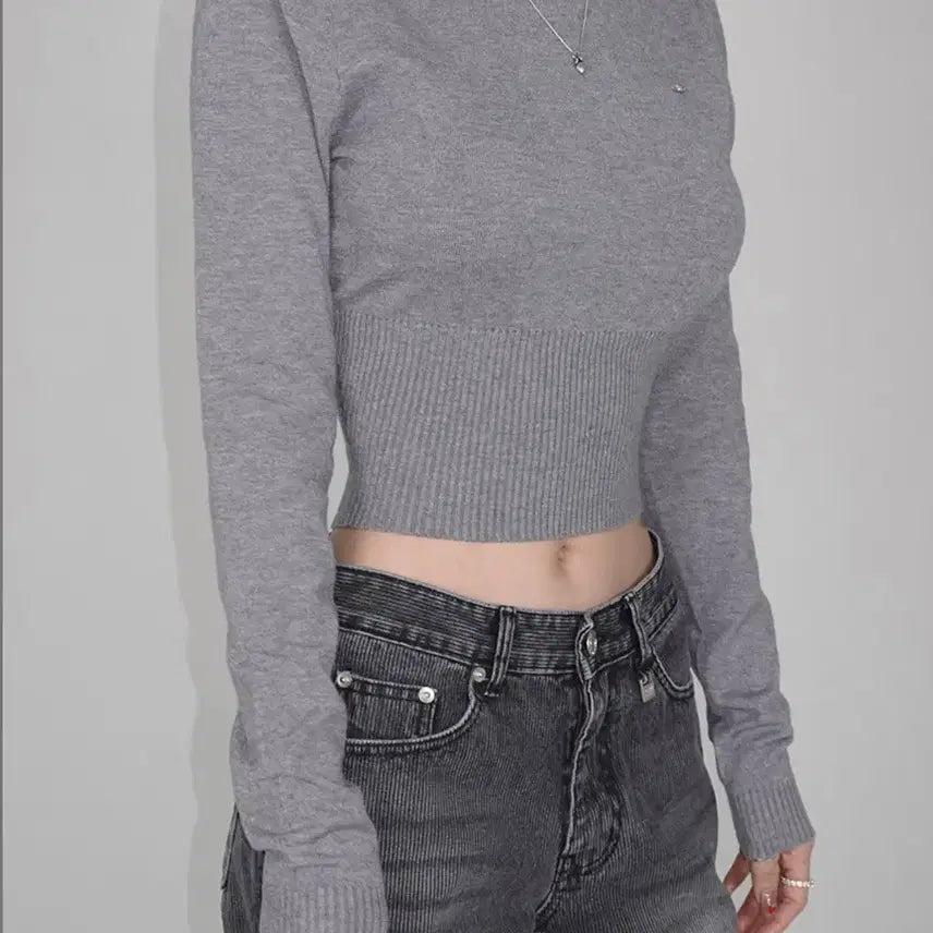 [BUNJANG] Pale Jade Fitted Rayon Knit Top / (새상품) 페일제이드 피티드 레이온 니트 블랙