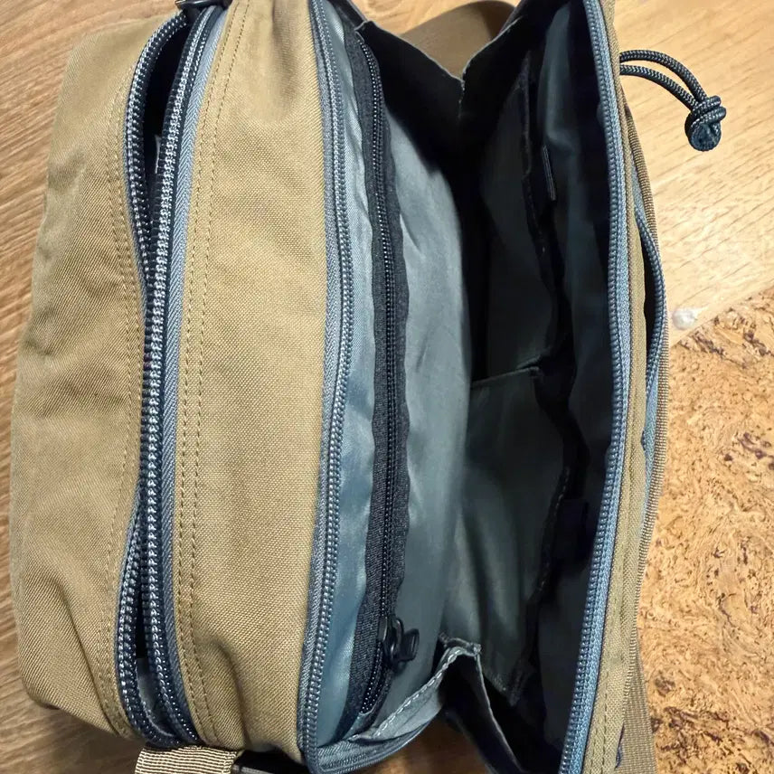 [SOLD OUT] 포터 스텔스 숄더백 코요테