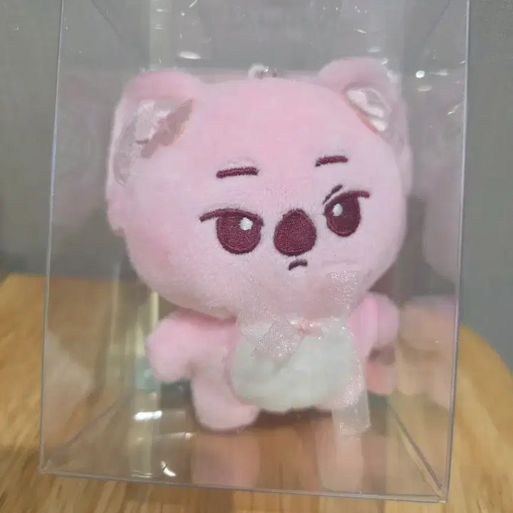 [SOLD OUT] [미개봉/새상품] 티원굿즈 페이즈티원 t1 애니멀 벚꽃 블라썸 티원 키링