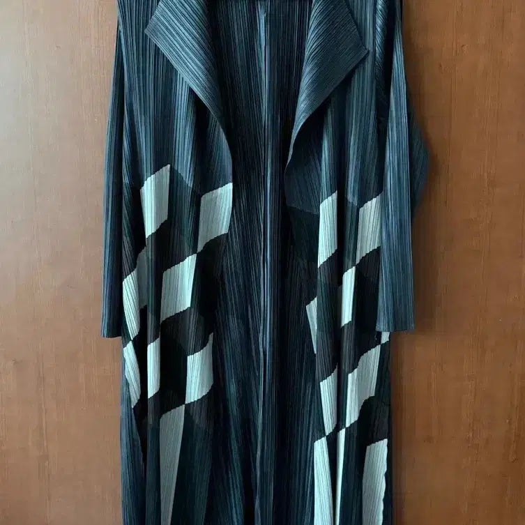 [BUNJANG] Pleated Long Cardigan / 플리츠 롱 가디건