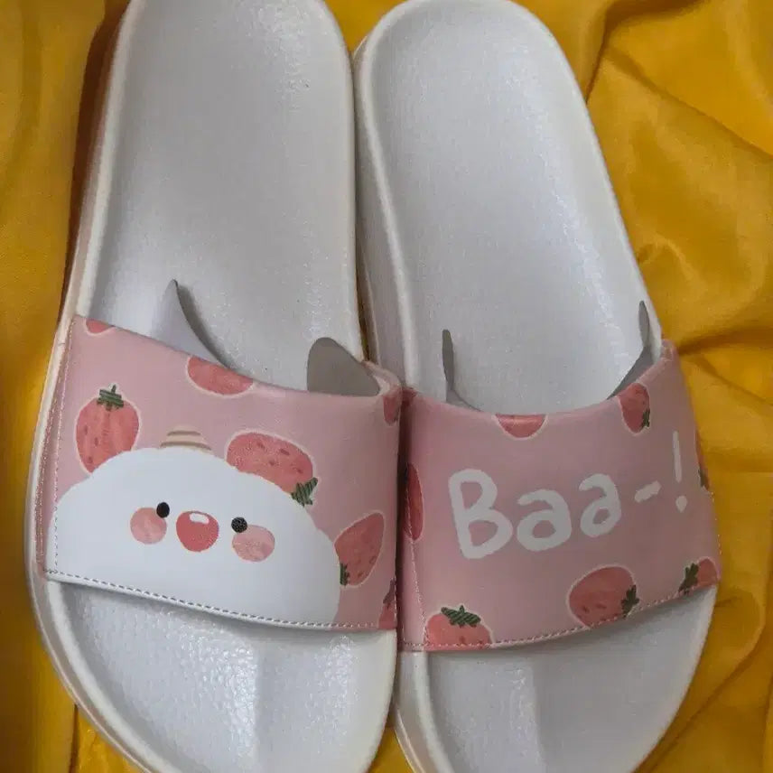 [BUNJANG] Jeon-dok-si (Omniscient Reader) Bayu Slippers + Postcard Book Bundle Set / 전독시 바유 슬리퍼+엽서북 re:read 일괄. 고사제, 령믕(이가람)