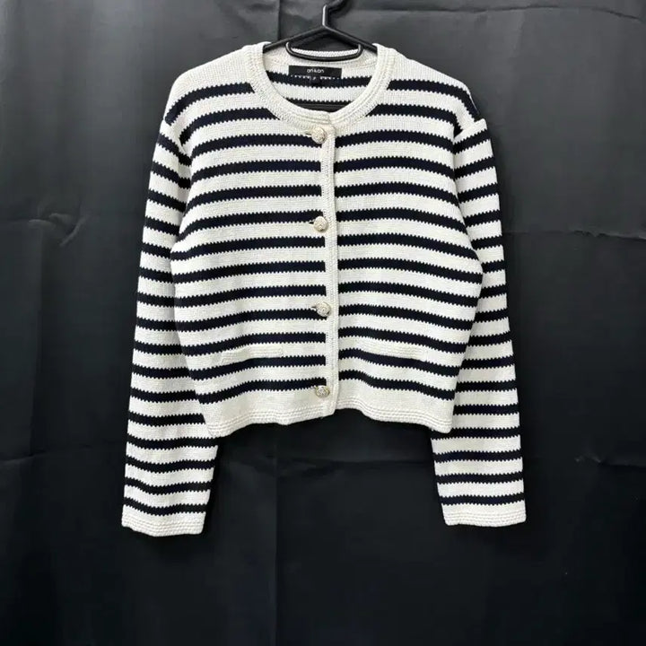 [SOLD OUT] 온앤온 단가라 니트 가디건