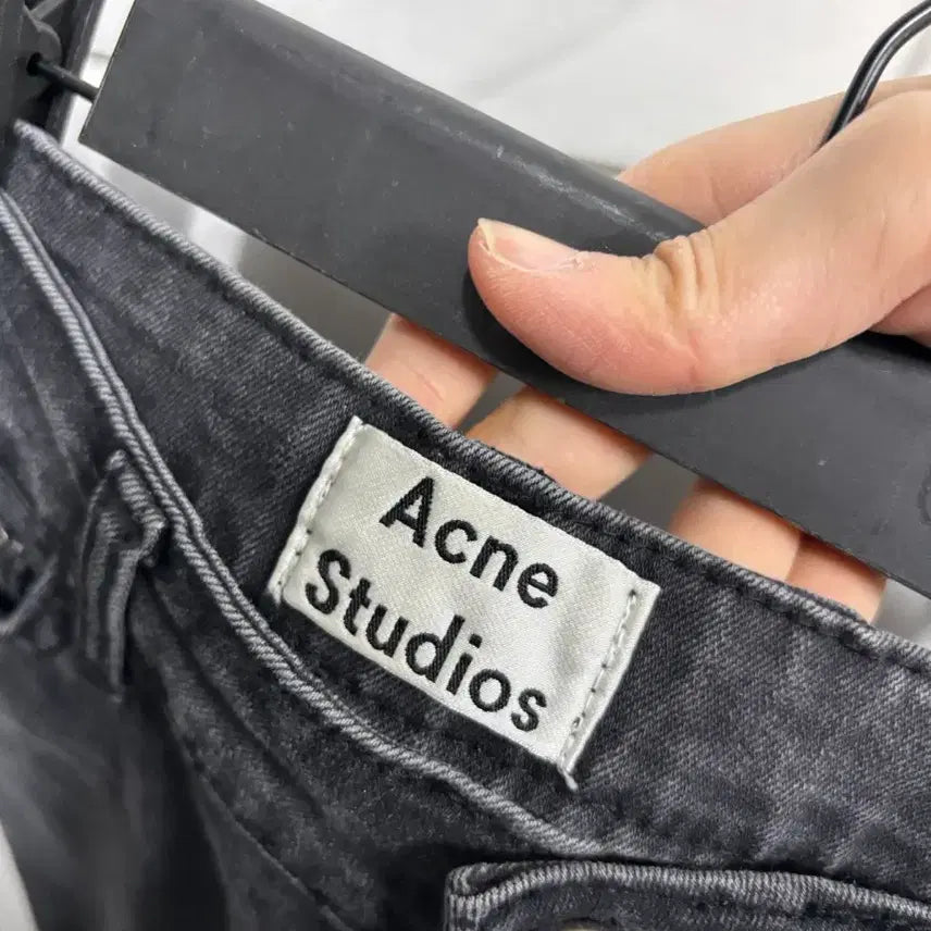 [BUNJANG] Acne Studios Black Denim Pants / 아크네 스튜디오 흑청 데님 팬츠