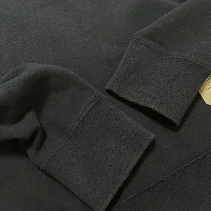 [SOLD OUT] [오케이몰/2size] 톰브라운 사선완장 네이비 2사이즈 맨투맨 오케이몰
