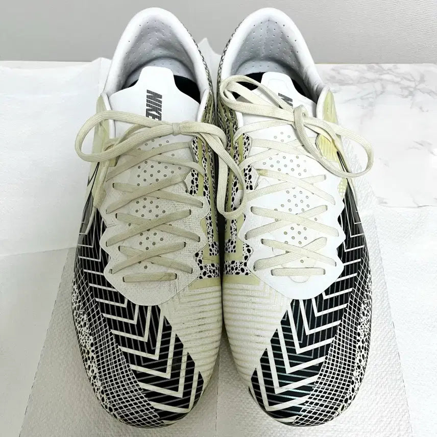 [BUNJANG] Nike Mercurial Vapor 13 Academy Soccer Cleats / [280mm] 나이키 머큐리얼 베이퍼 13 아카데미 축구화