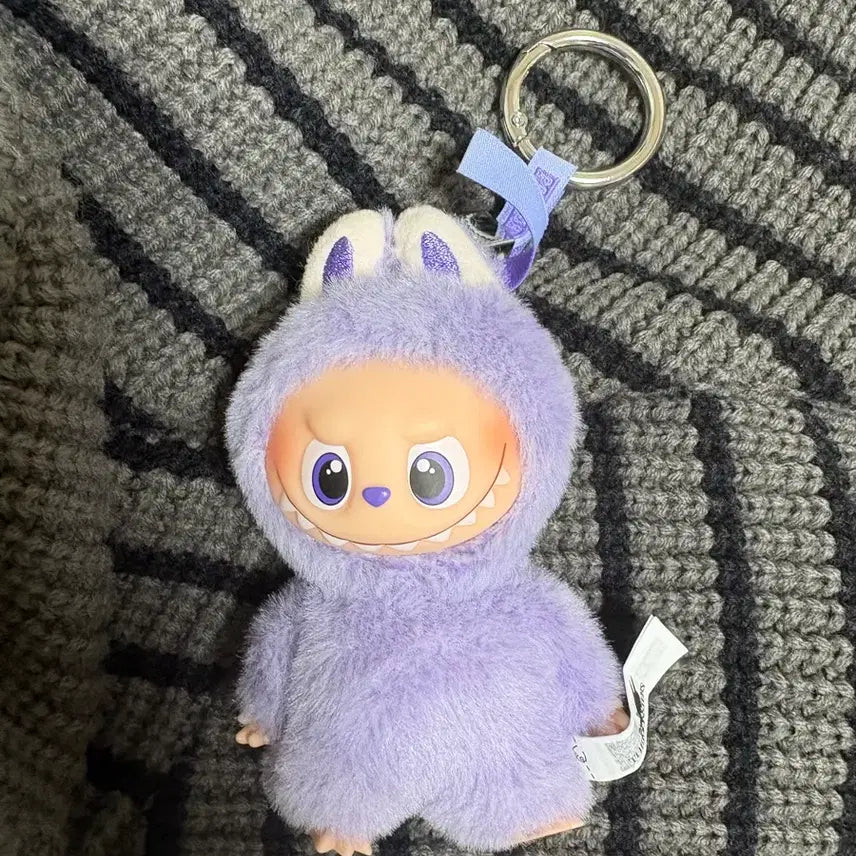 [BUNJANG] La Boo Boo The Monsters Keyring / 라부부 키링 더 몬스터즈 내 마음속 비밀번호 ?
