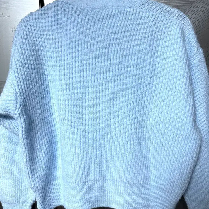 [BUNJANG] Sky Pastel Blue Cubic Button Crop Knit Cardigan / 스카이 파스텔 블루 하늘색 큐빅 버튼 크롭 니트 가디건