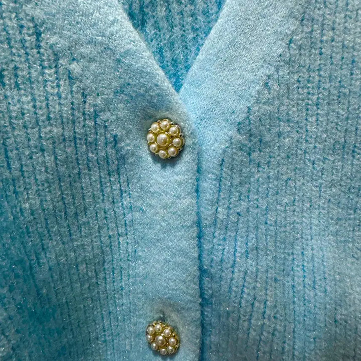 [BUNJANG] Sky Pastel Blue Cubic Button Crop Knit Cardigan / 스카이 파스텔 블루 하늘색 큐빅 버튼 크롭 니트 가디건