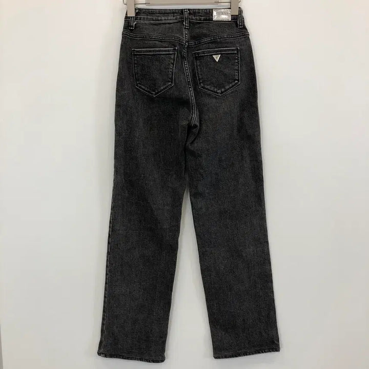[BUNJANG] Guess Silver Logo Black Denim Jeans / 게스 은장 프리미엄 흑청데님진 23 인치