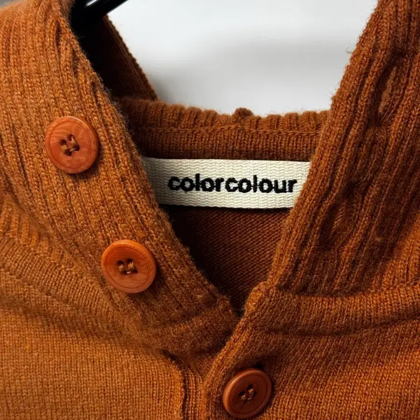 [SOLD OUT] colorcolour 버튼 후디
