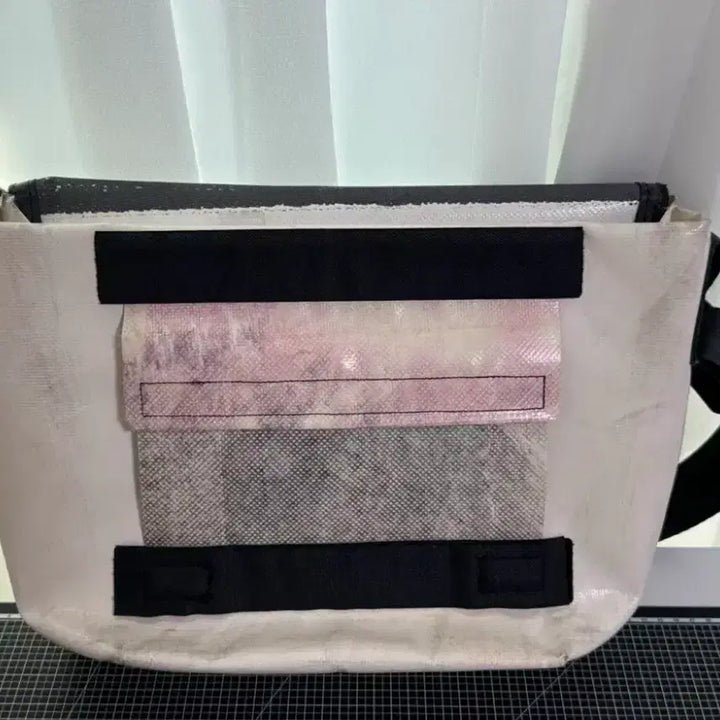 [SOLD OUT] 프라이탁 덱스터 아이보리 연보라 전사
