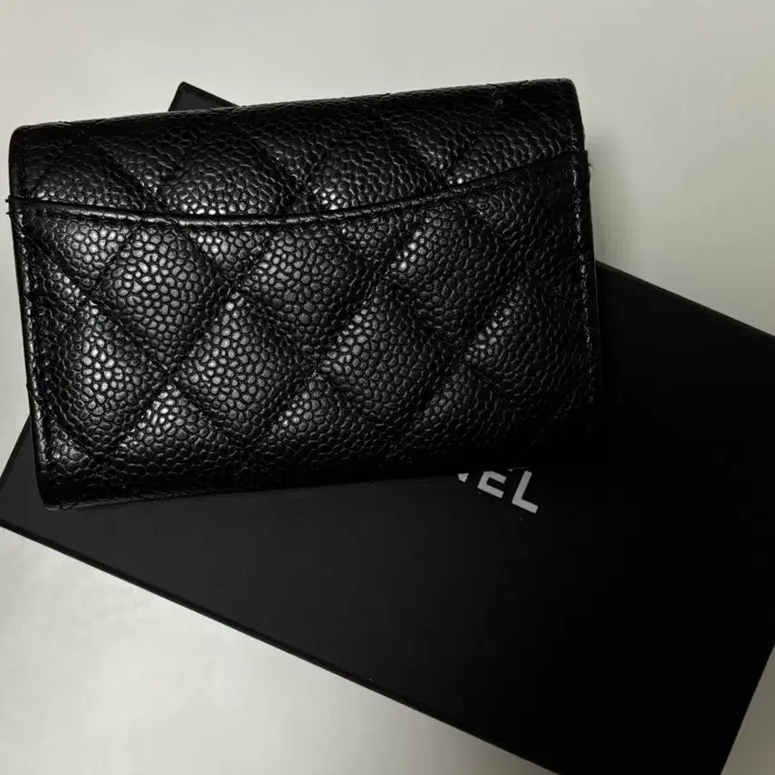 [SOLD OUT] 샤넬 은장 카드지갑
