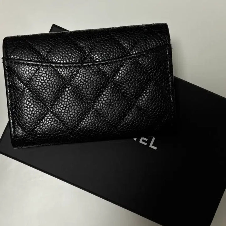 [SOLD OUT] 샤넬 은장 카드지갑
