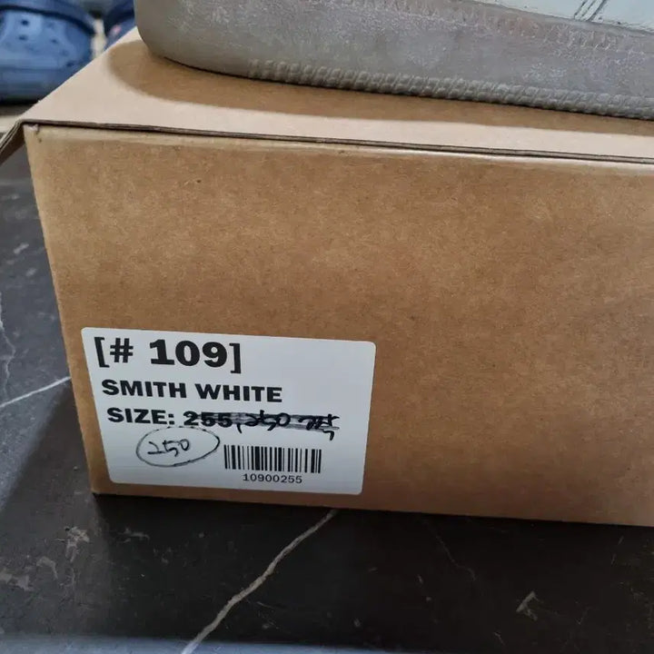 [SOLD OUT] 조셉트 JACOB 크림 스니커즈 265