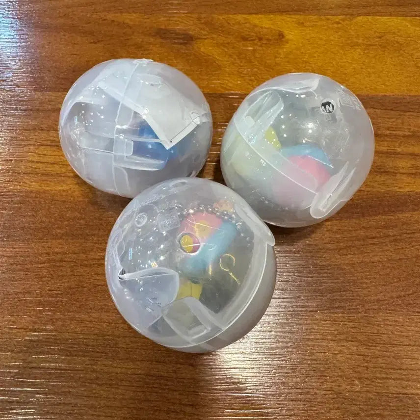 [BUNJANG] Tamagotchi Mametchi UFO Keyring / 다마코치 마메치 UFO 키링 가챠 판매
