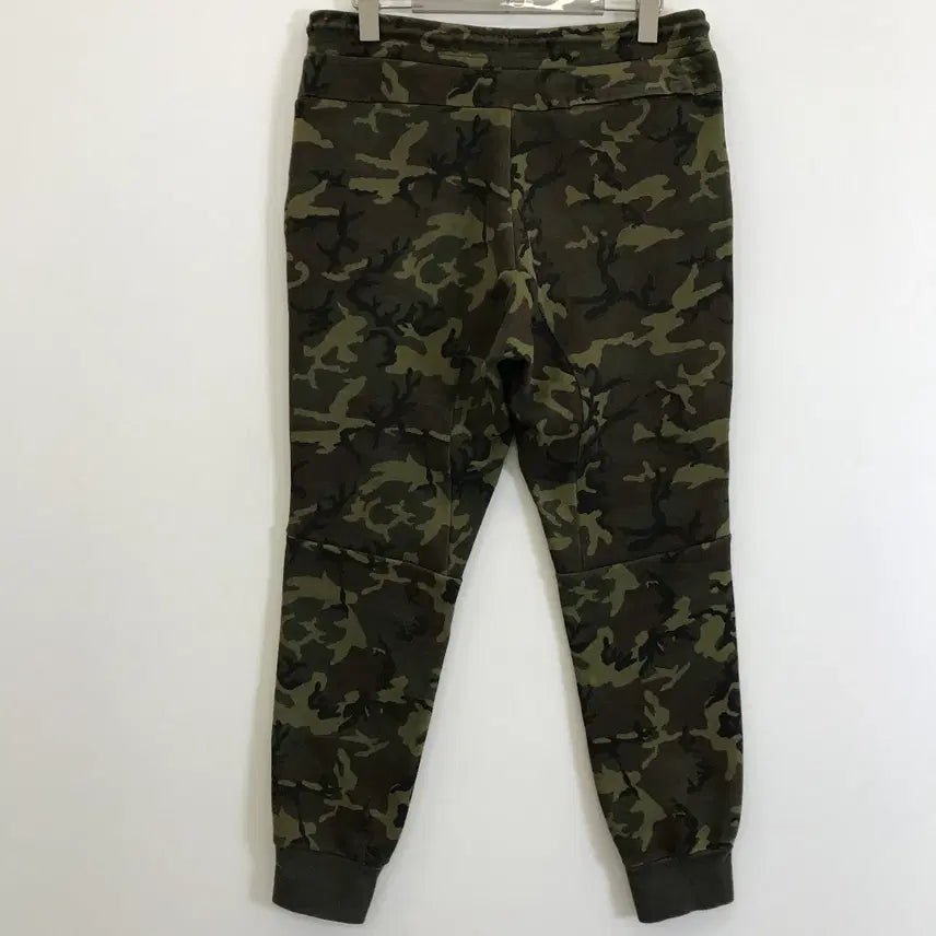 [BUNJANG] Nike Tech Fleece Camo Jogger Pants (L) / 나이키 카모 테크플리스 조거팬츠 [L]