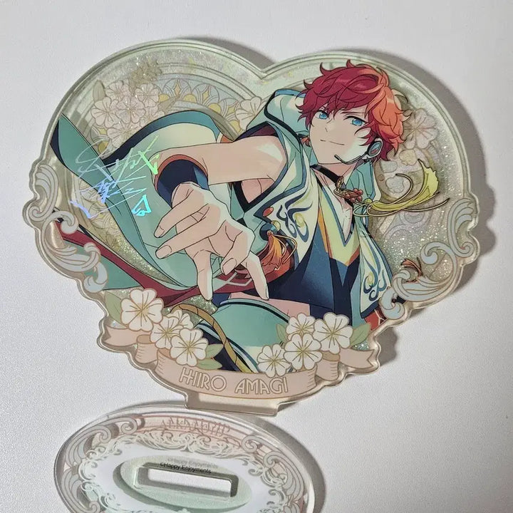 [BUNJANG] Ensemble Stars! Hiirro Yuusya Heart Acrylic Stand / 앙스타 히이로 중스타 유사 하트아크릴
