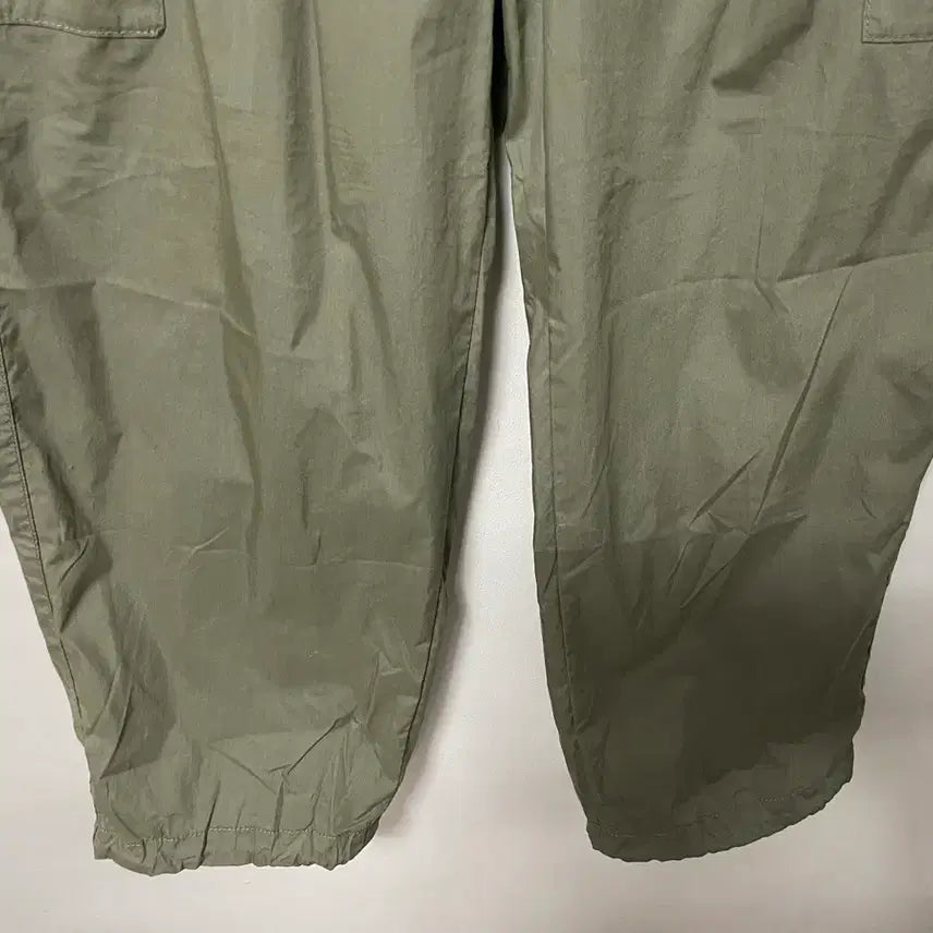 [SOLD OUT] 미사용 32-33 유니클로 면 나일론 카고 밴딩 와이드팬츠 바지 정품