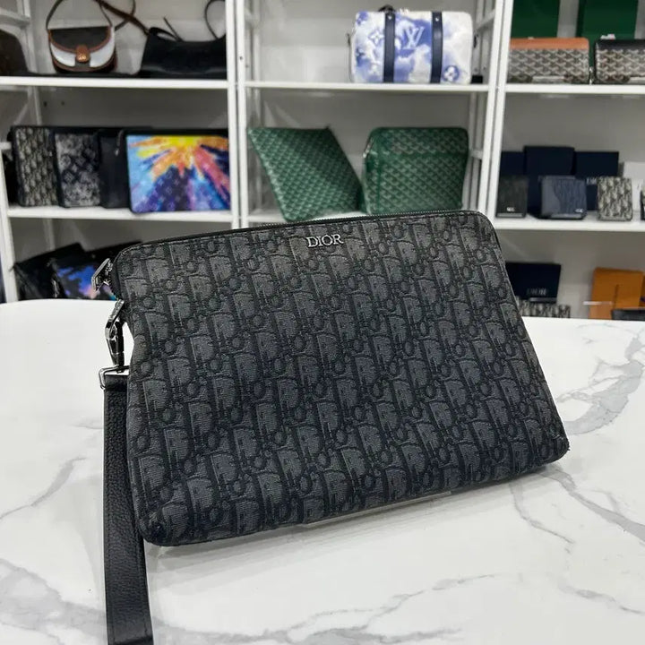 [BUNJANG] Dior Oblique iPad Clutch Bag / 디올 오블리크 아이패드 클러치백