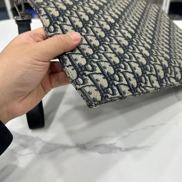 [SOLD OUT] 디올 오블리크 클러치 a4