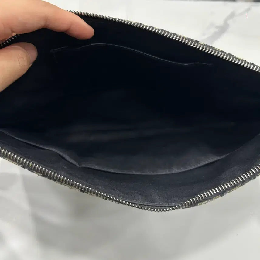 [SOLD OUT] 디올 오블리크 클러치 a4