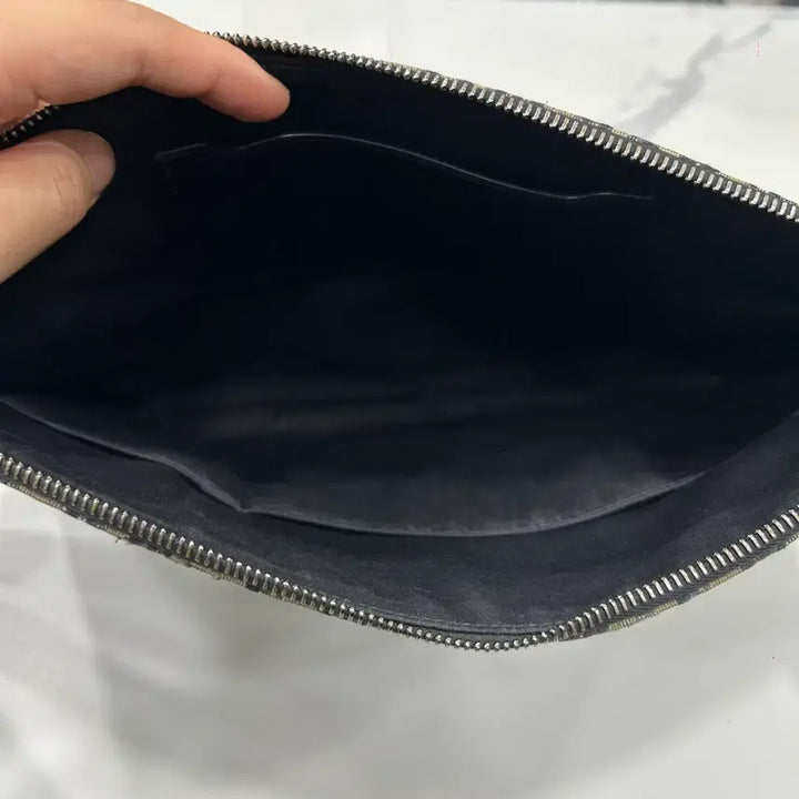 [SOLD OUT] 디올 오블리크 클러치 a4