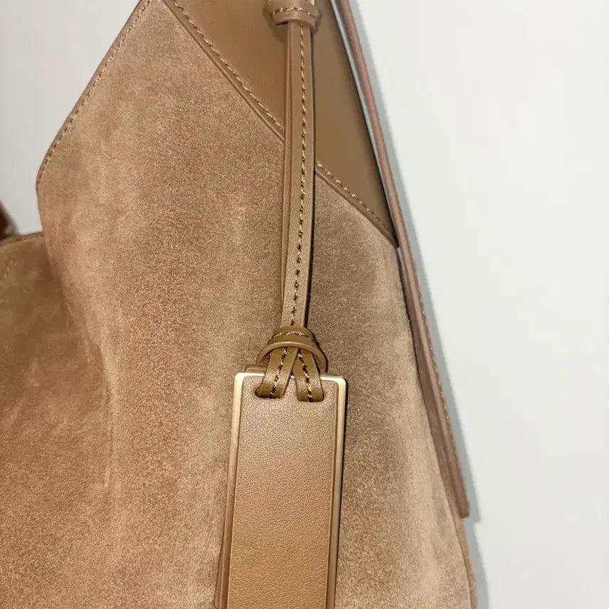 [BUNJANG] Joy Gryson Adele Hobo Bag Suede / 조이그라이슨 아델 호보백 스웨이드