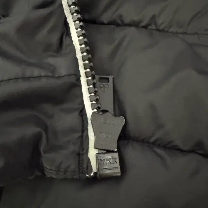 [BUNJANG] Moncler Lightweight Padded Jacket / 몽클레어 구형 경량패딩