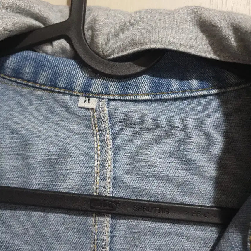 [BUNJANG] Hooded Denim Jacket (95-100) / 미착용 귀여운 후드 데님 청자켓 데님 95~100
