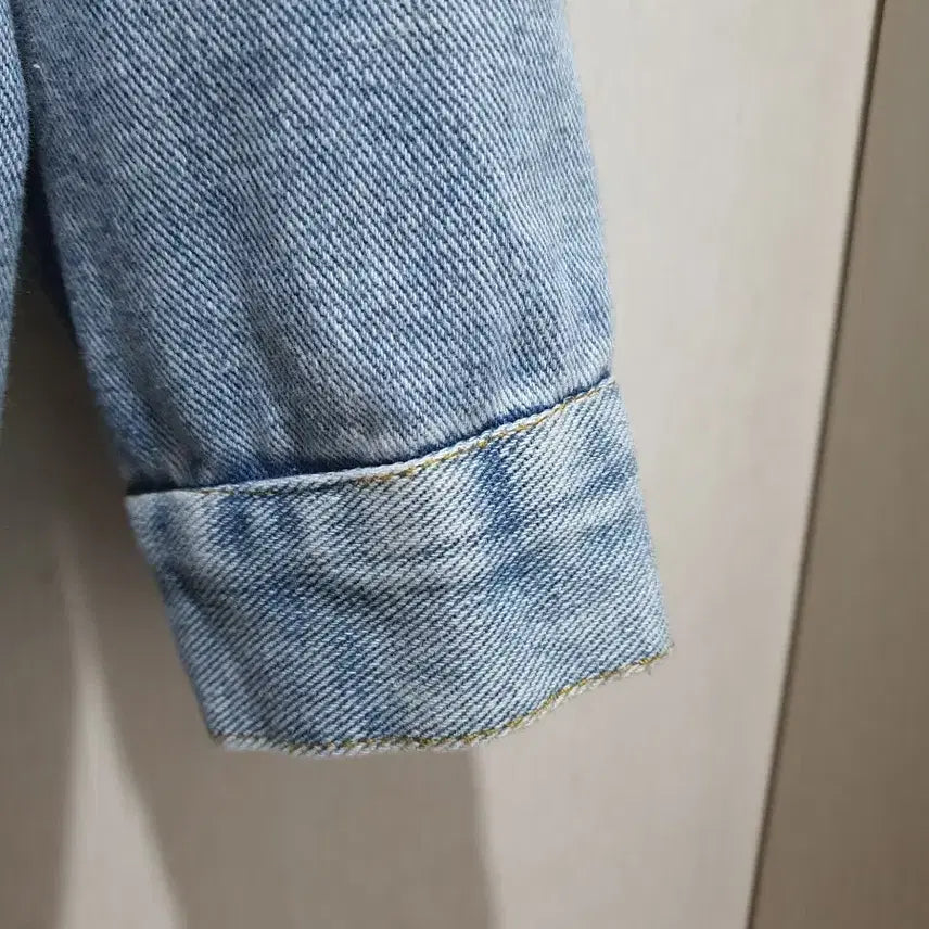 [BUNJANG] Hooded Denim Jacket (95-100) / 미착용 귀여운 후드 데님 청자켓 데님 95~100