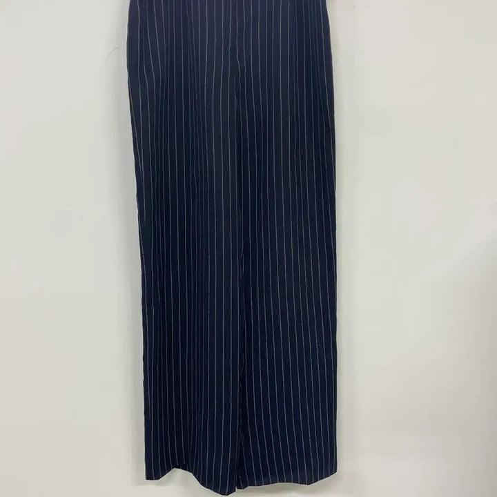 [BUNJANG] Joinus Striped Suit Set (Blouse/Slacks) / 조이너스 스트라이프 정장 세트 (블라우스/슬랙스)