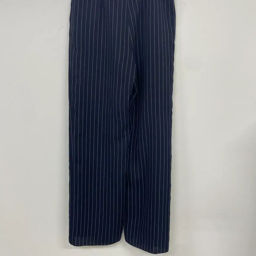 [BUNJANG] Joinus Striped Suit Set (Blouse/Slacks) / 조이너스 스트라이프 정장 세트 (블라우스/슬랙스)