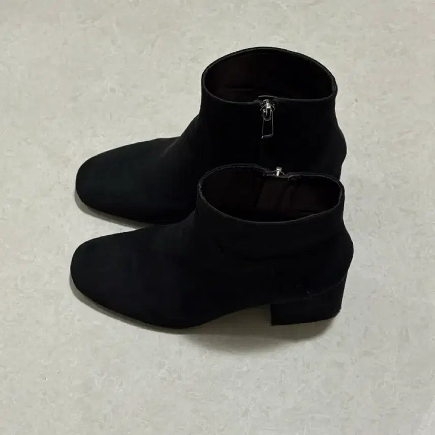 [BUNJANG] ZARA Suede Ankle Boots / zara 자라 블랙 스웨이드 앵클 부츠 37