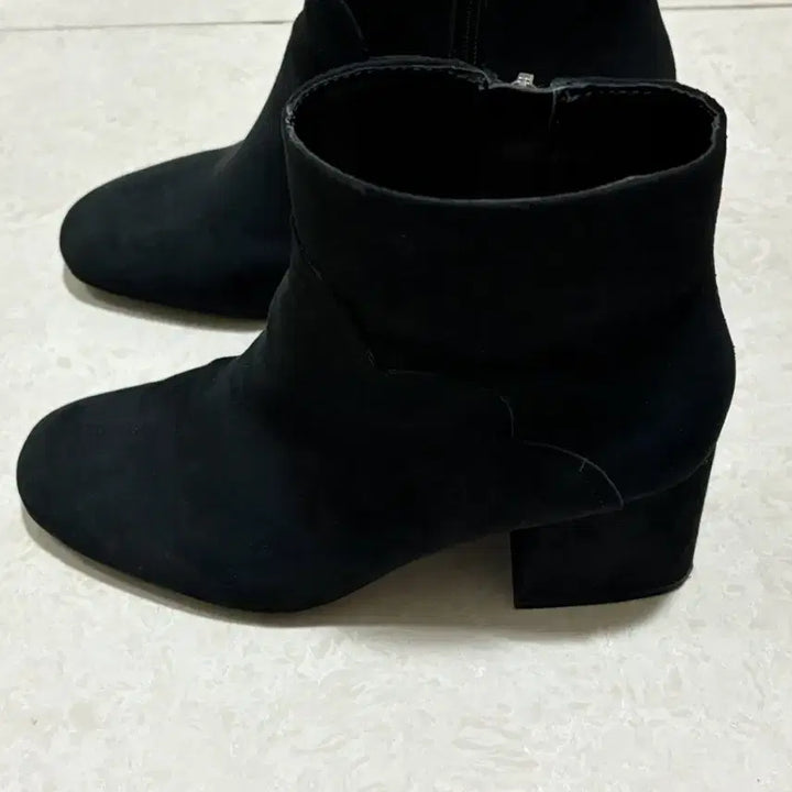 [BUNJANG] ZARA Suede Ankle Boots / zara 자라 블랙 스웨이드 앵클 부츠 37