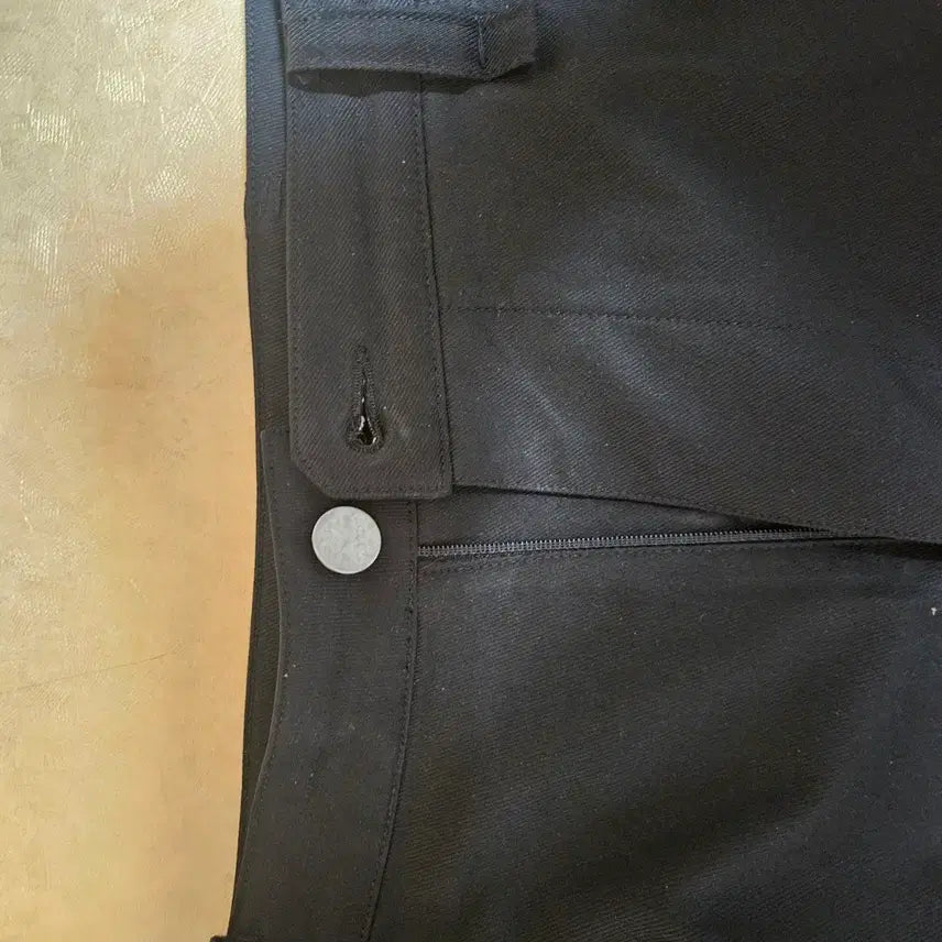 [BUNJANG] Nohnoh Alpine Carpenter Shorts Black / 논노드 알파인 카펜터 쇼츠 블랙