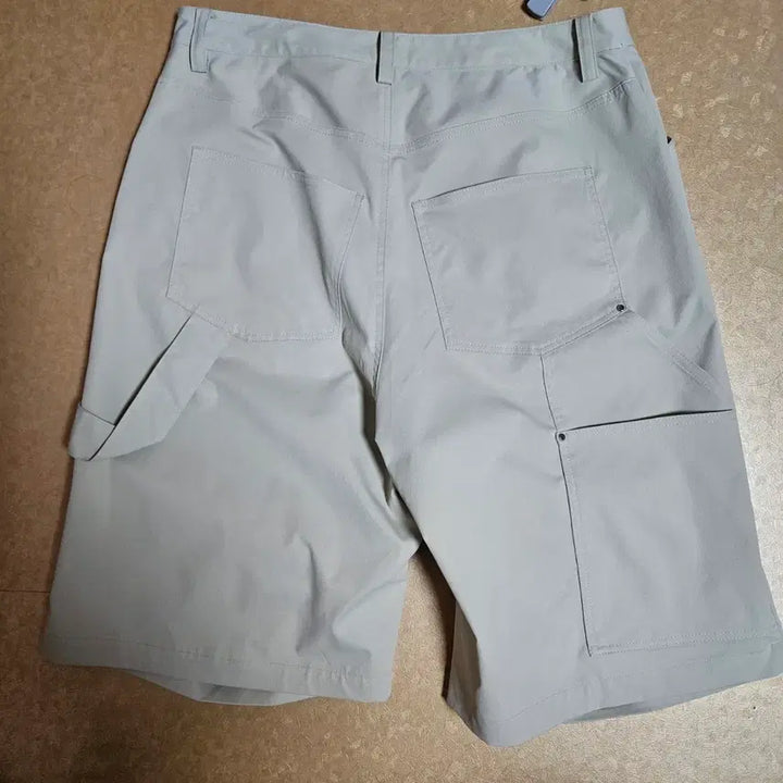 [BUNJANG] Nohnohd Alpine Carpenter Beige Shorts / 논노드 알파인 카펜터 베이지 반바지