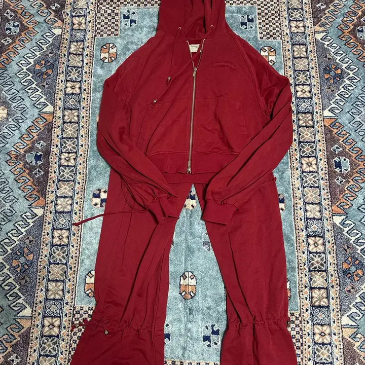 [SOLD OUT] 마땡킴 스트링 디테일 후드집업 셋업 s