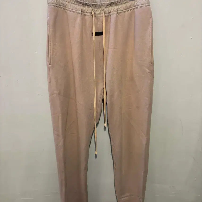 [BUNJANG] Fear of God Essentials Jogger Pants / 피오오브갓 에센셜 조거팬츠