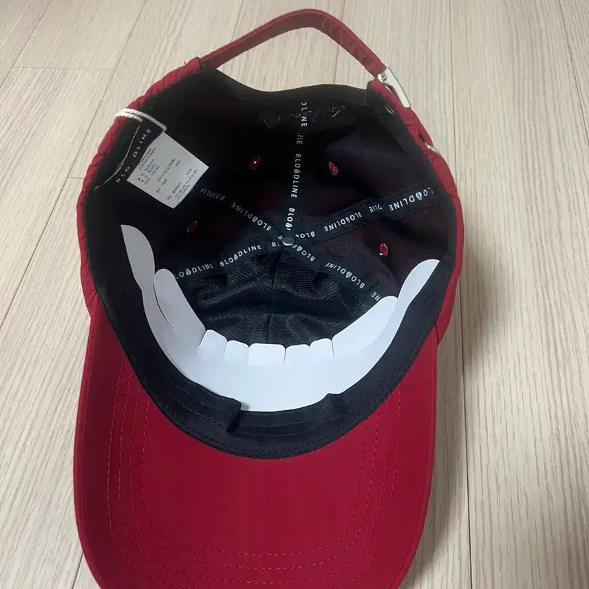 [SOLD OUT] 블러드라인 골프모자